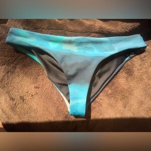 ‼️SOLD‼️
Woman’s XS, NEW NEVER WORN!